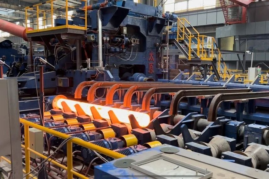 Cangzhou Baoyang Pipeline Equipment Co., Ltd. productielijn van de fabrikant